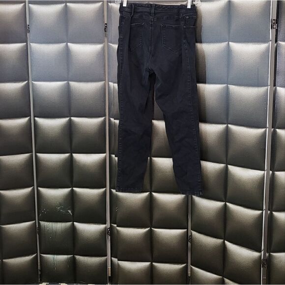 Torrid skinny jeans    - Picture 5 of 7